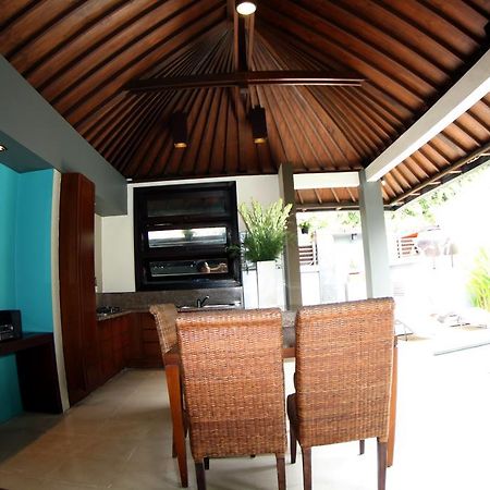 Villa D'Suite Seminyak Exterior foto
